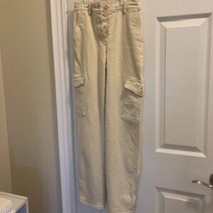 Aritzia Wilfred Free Modern Cargo Pant